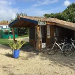 Spacieux Avec Terrasse, 3 Chambres, Pour 6 Personnes - Api-1-52-357